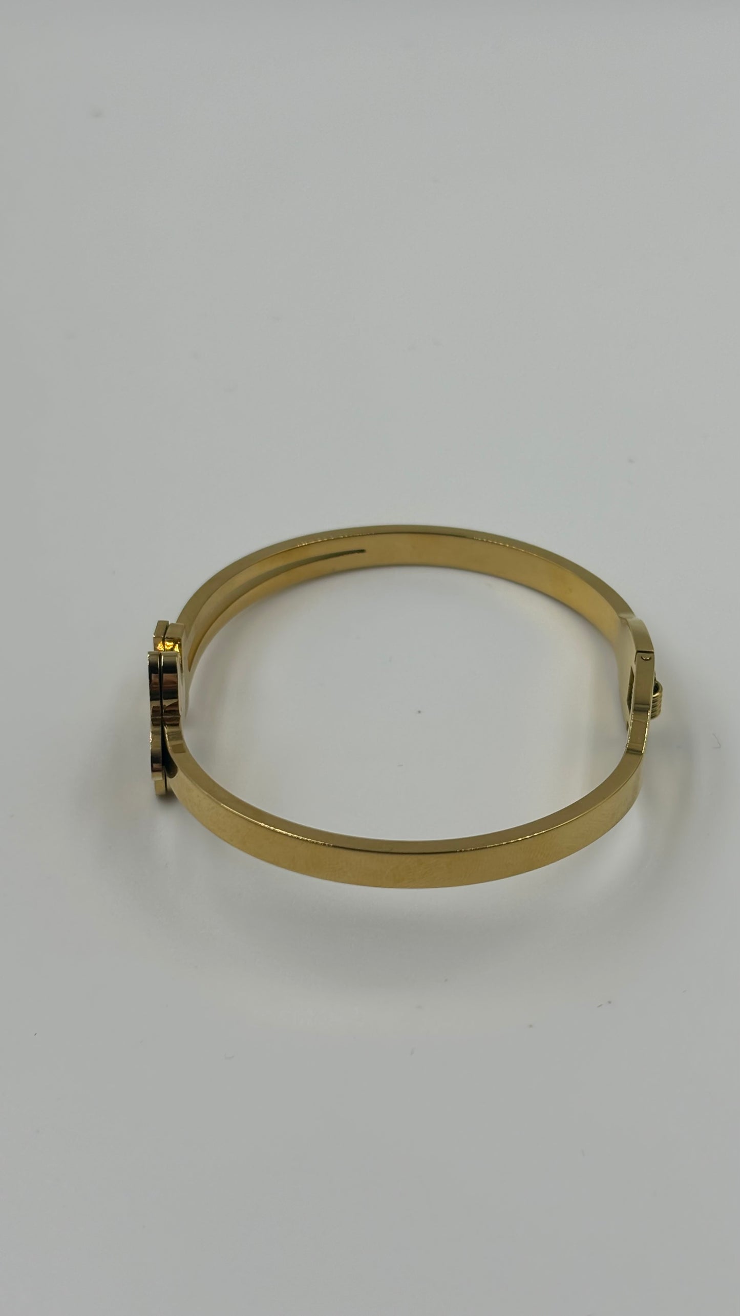 Classy gold plated kada