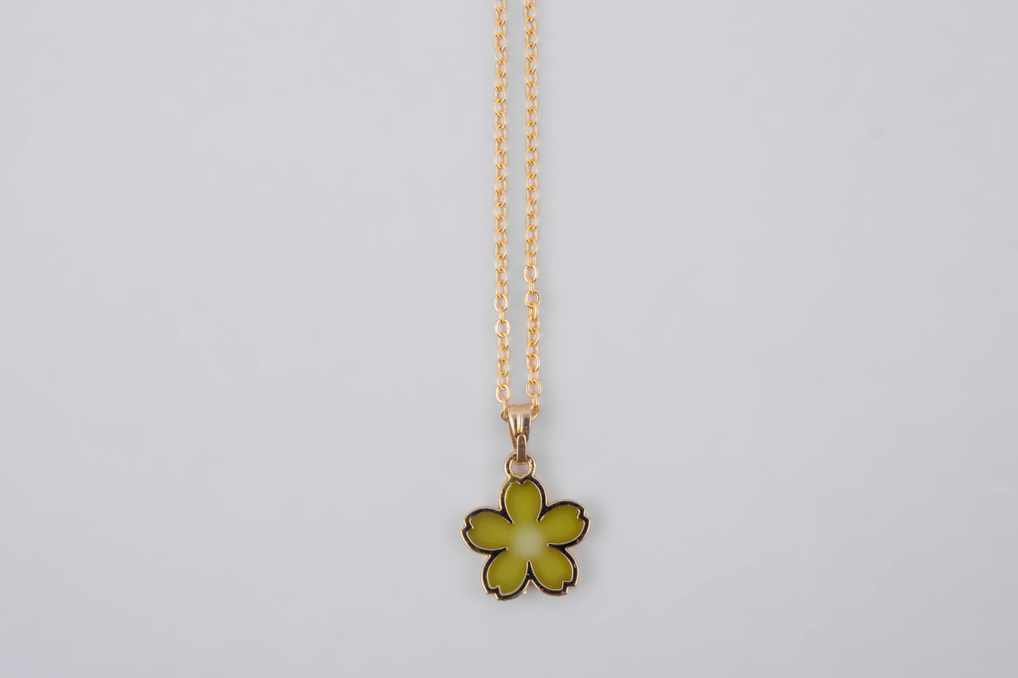 Lucky clover pendant